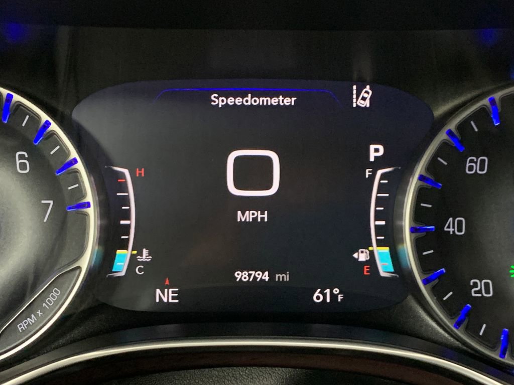 Used 2020 Chrysler Pacifica Limited FWD image 36