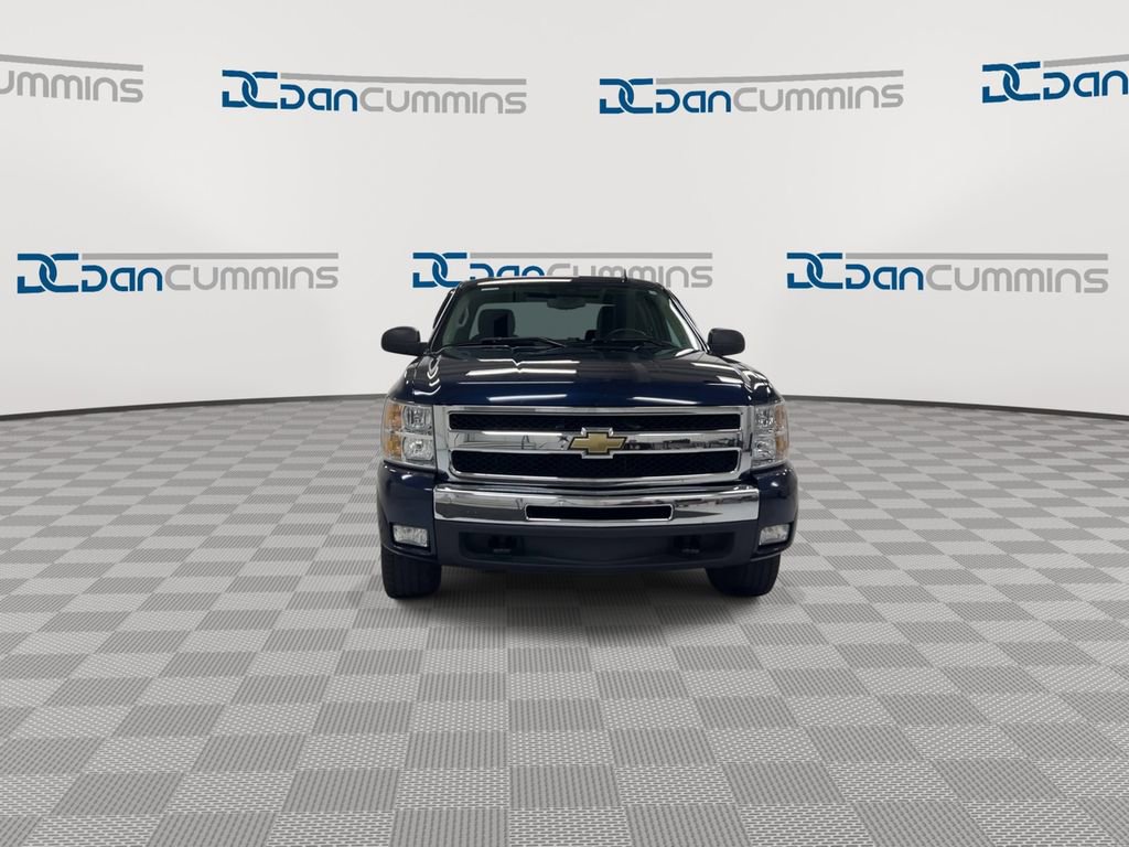 Used 2011 Chevrolet Silverado 1500 LT w/ All-Star Edition image 3
