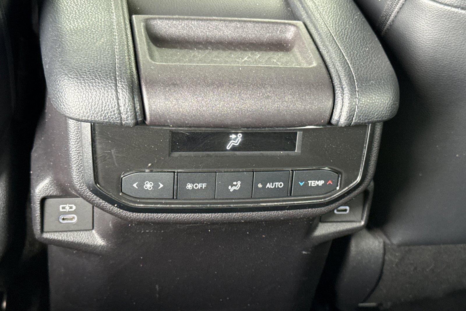 Certified 2025 Toyota Grand Highlander AWD image 16