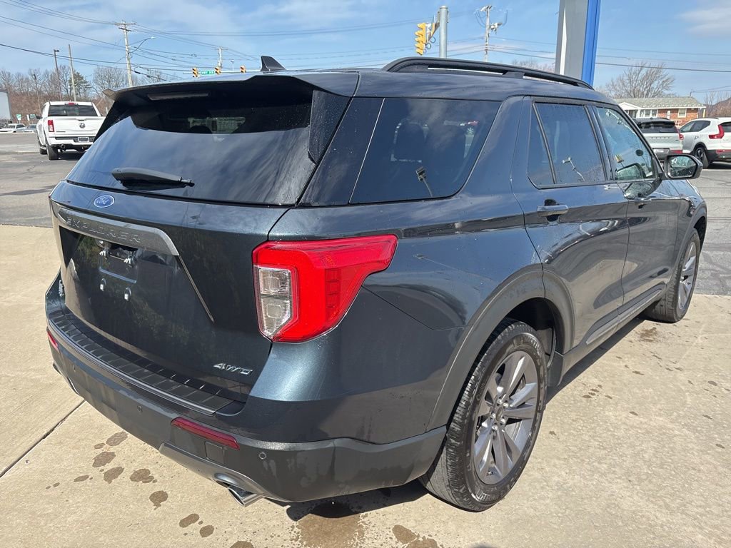 Used 2024 Ford Explorer XLT w/ Equipment Group 202A AWD/4WD image 6