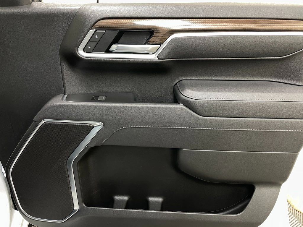 Certified 2025 Chevrolet Silverado 1500 RST image 37