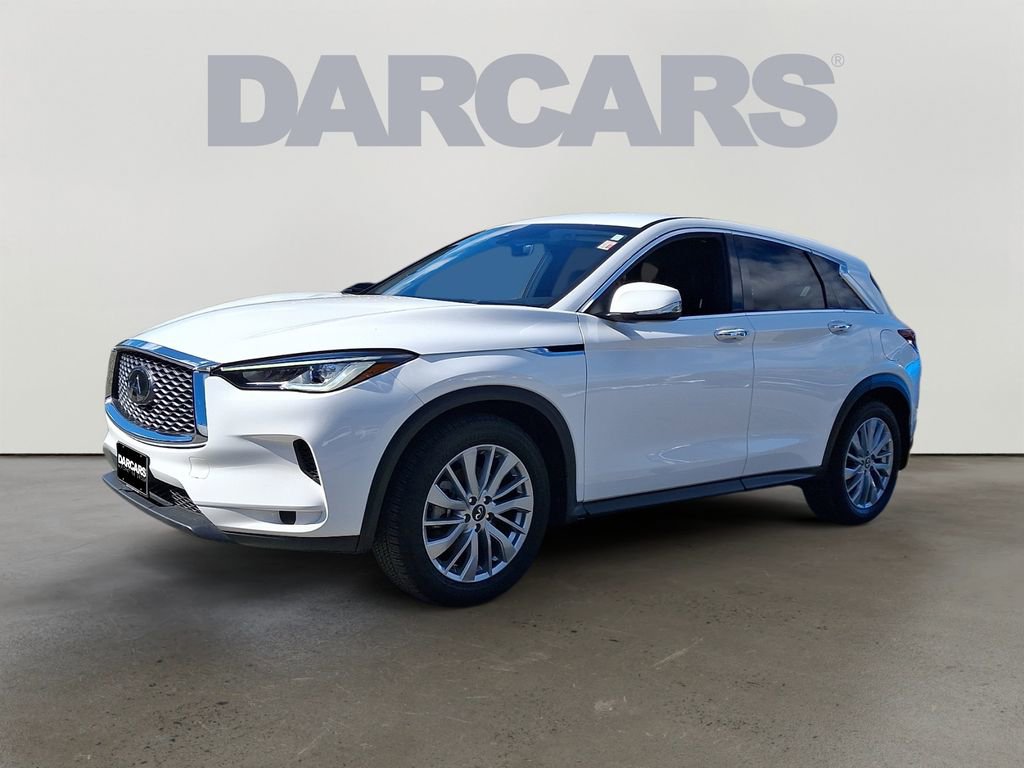 Used 2025 INFINITI QX50 Pure image 3