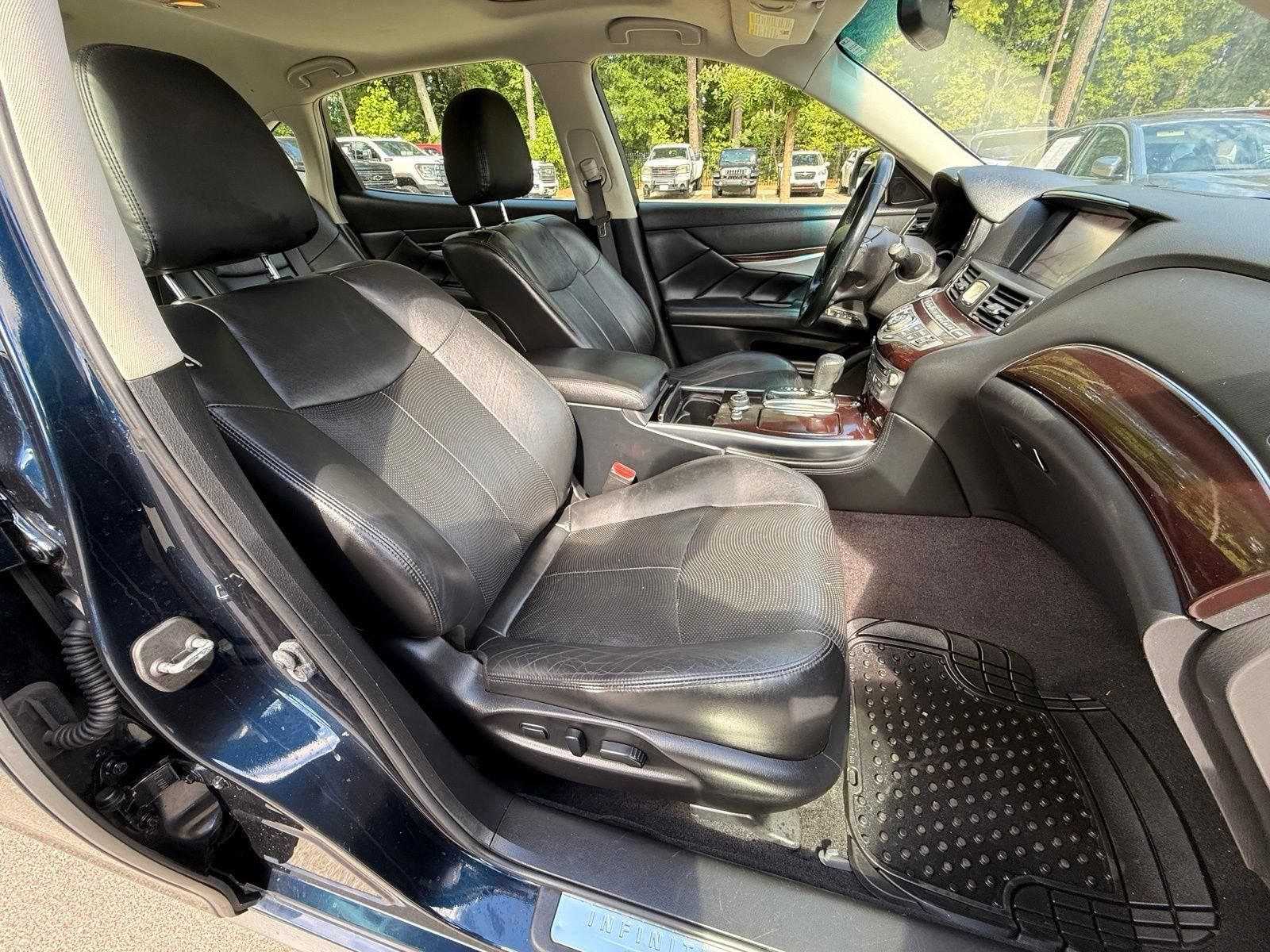 Used 2015 INFINITI Q70 L 3.7 RWD image 20