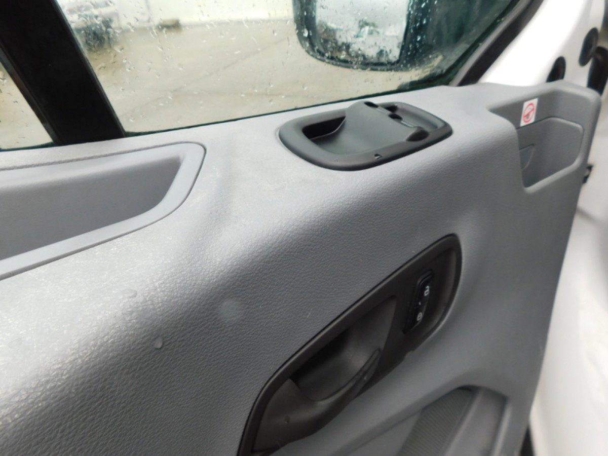 Used 2019 Ford Transit 250 130 Low Roof image 14