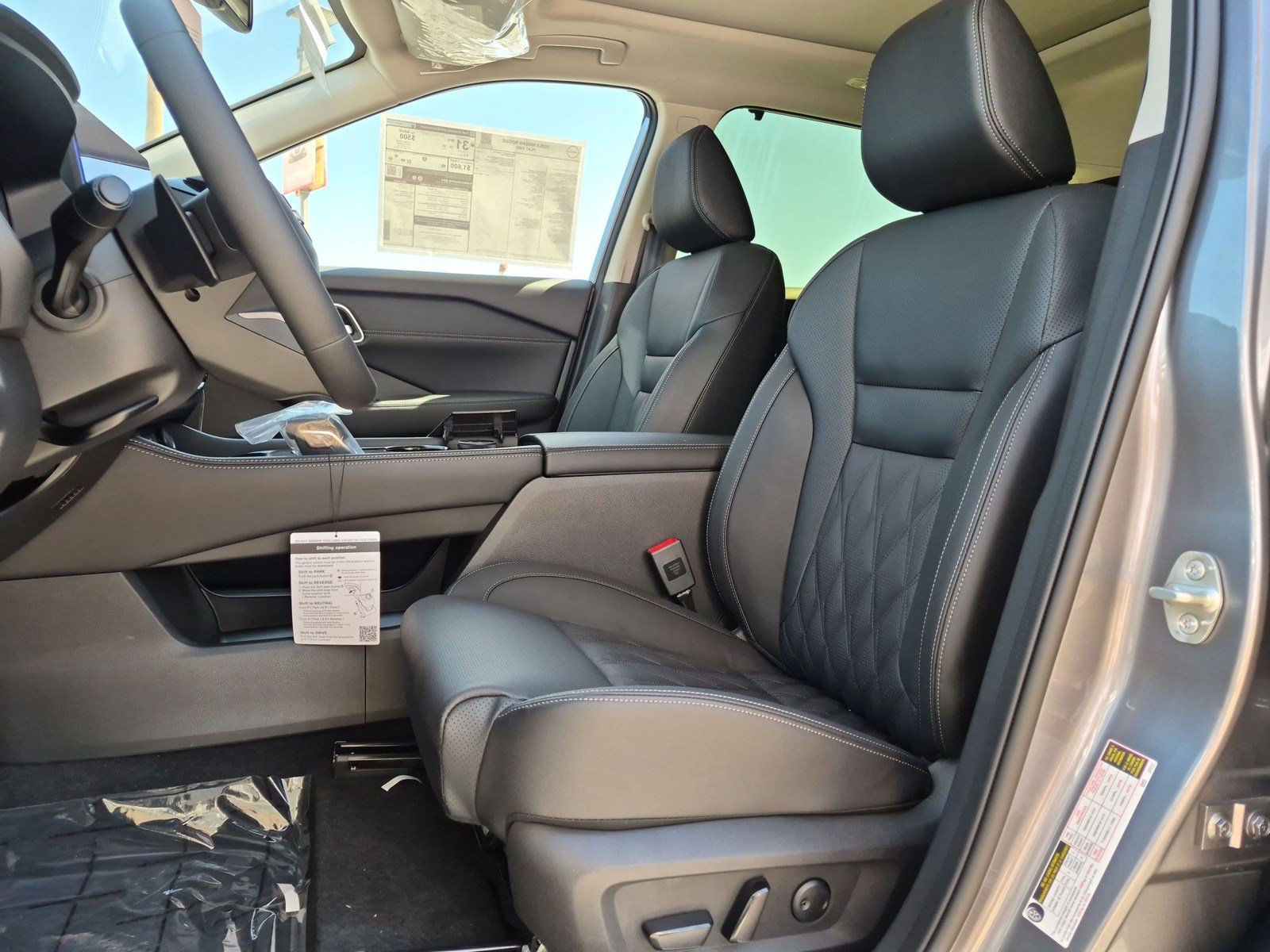 New 2026 Nissan Rogue Platinum AWD/4WD image 12