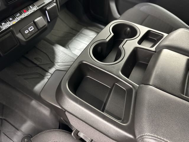 Certified 2025 Chevrolet Silverado 1500 Custom AWD/4WD image 19
