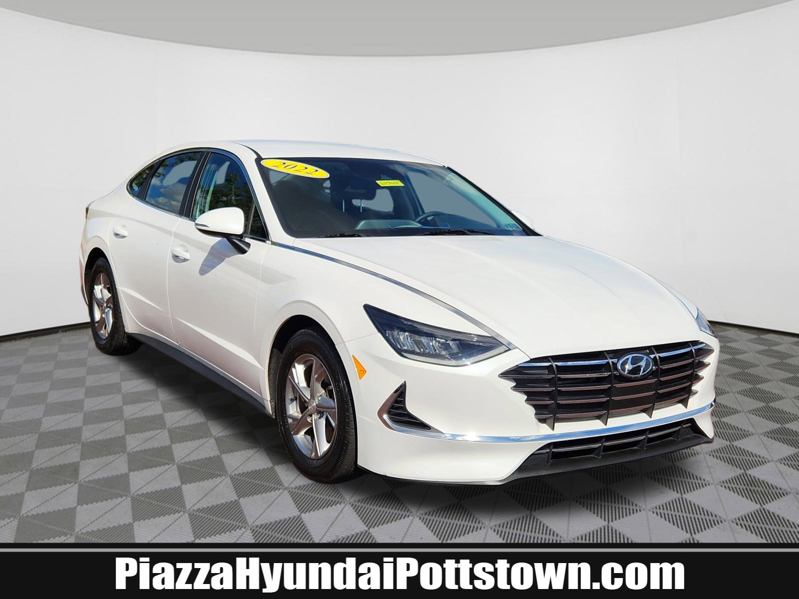 Certified 2022 Hyundai Sonata SE w/ Cargo Package video 1