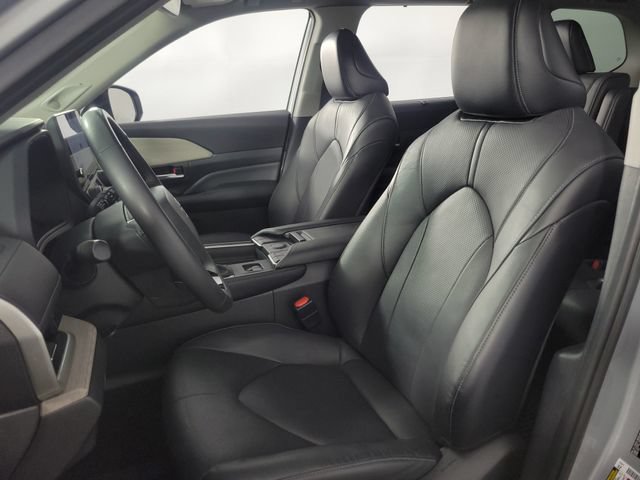 Used 2024 Toyota Grand Highlander FWD image 14