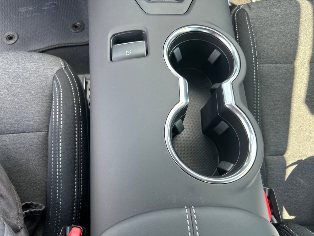 New 2025 Ford Mustang Coupe image 16