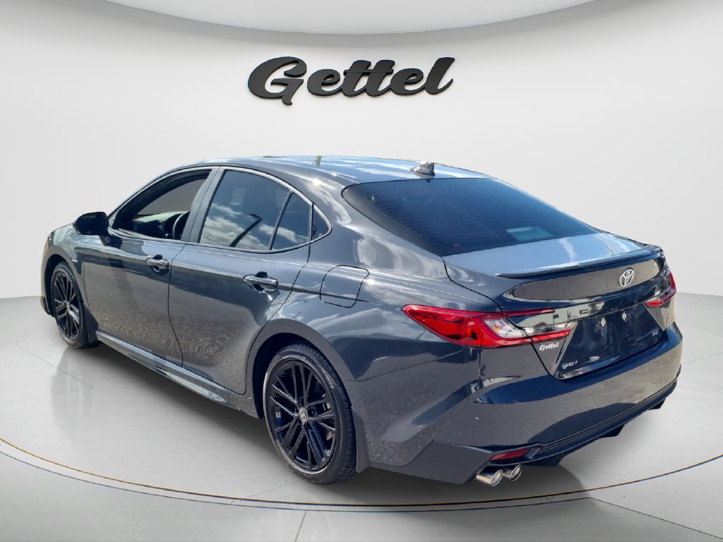 Used 2025 Toyota Camry LE FWD image 6