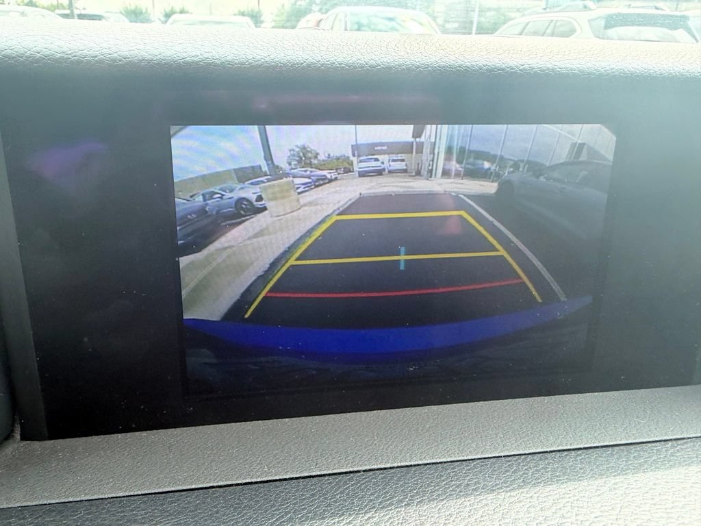 Used 2016 Lexus RC 200t RWD image 9