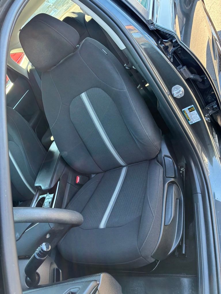 Used 2023 Hyundai Sonata SE image 14