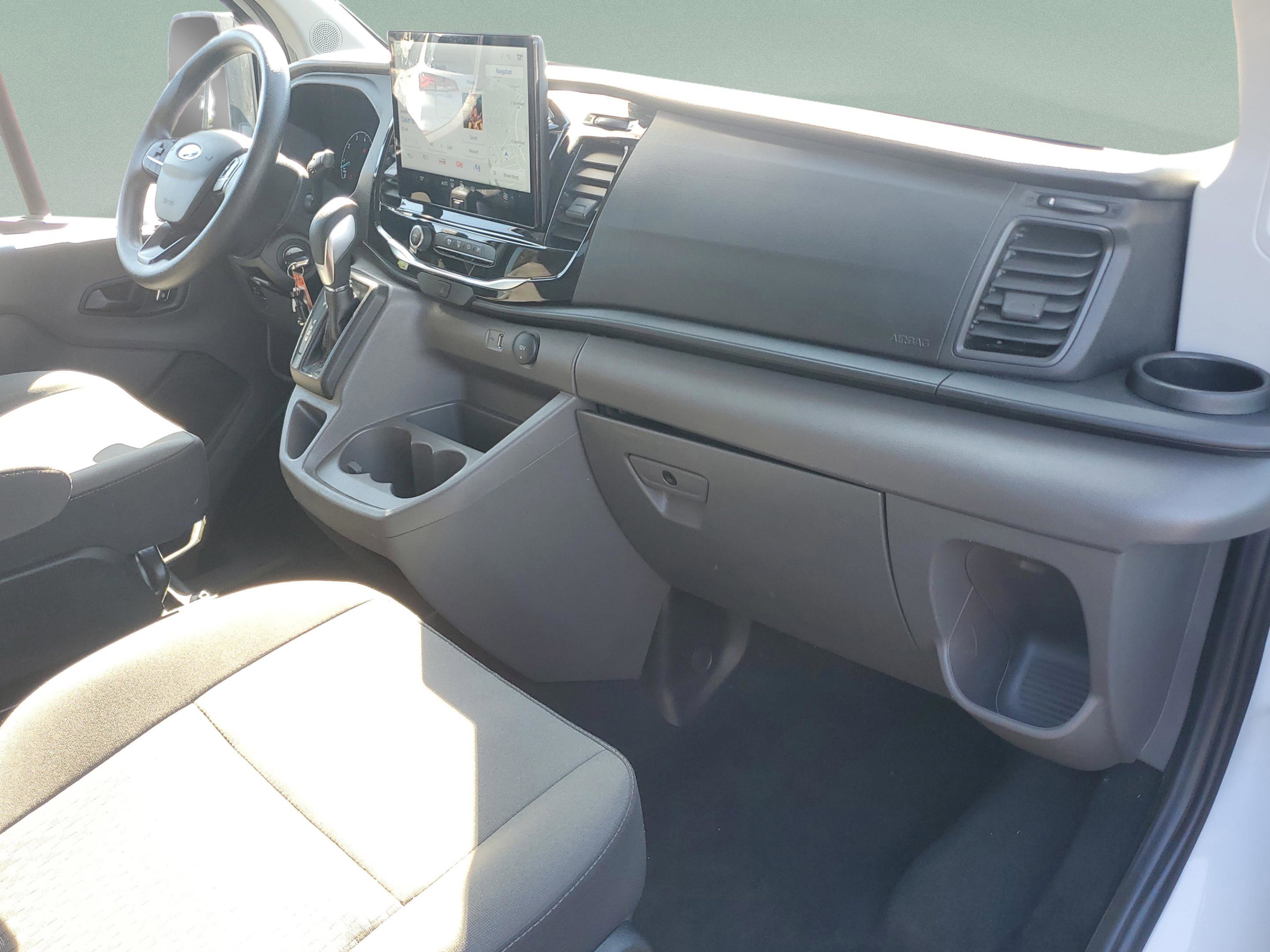 Used 2023 Ford Transit 350 XLT RWD image 8