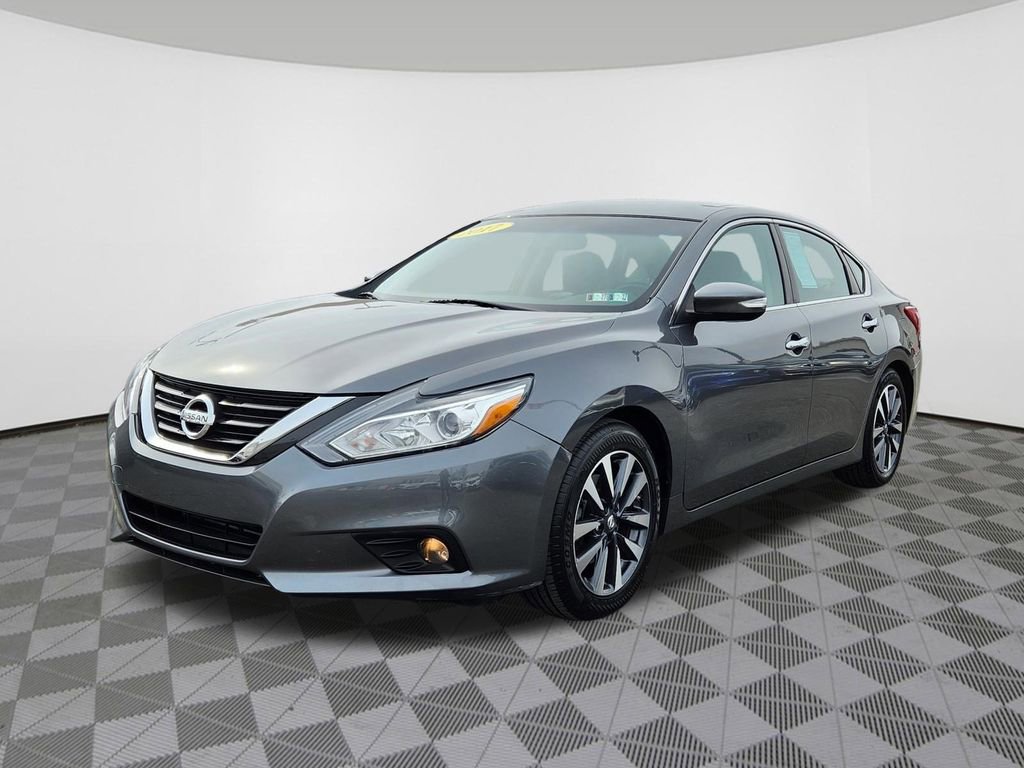 Used 2017 Nissan Altima 2.5 SL image 2