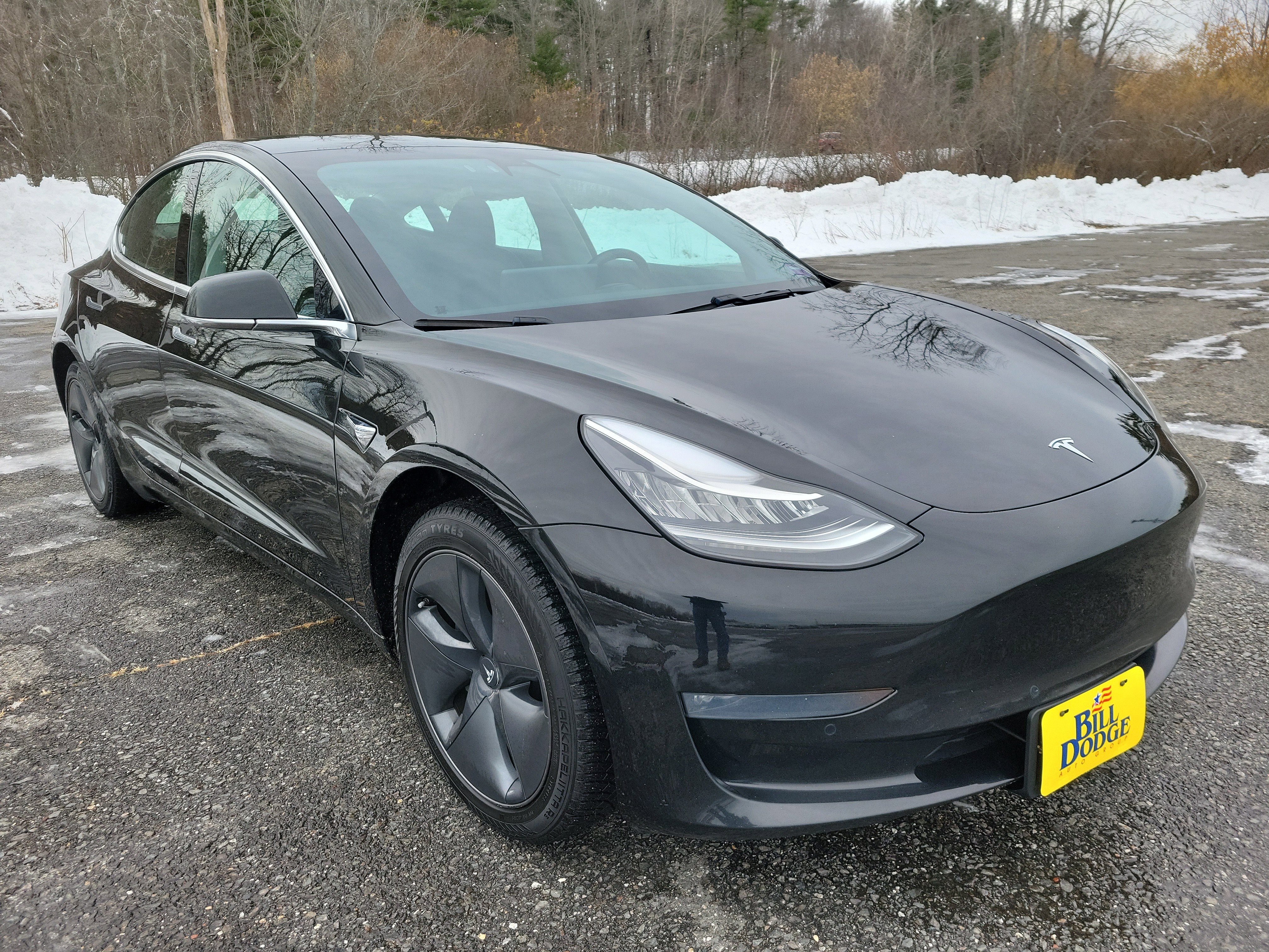 Used 2019 Tesla Model 3 Mid Range image 3