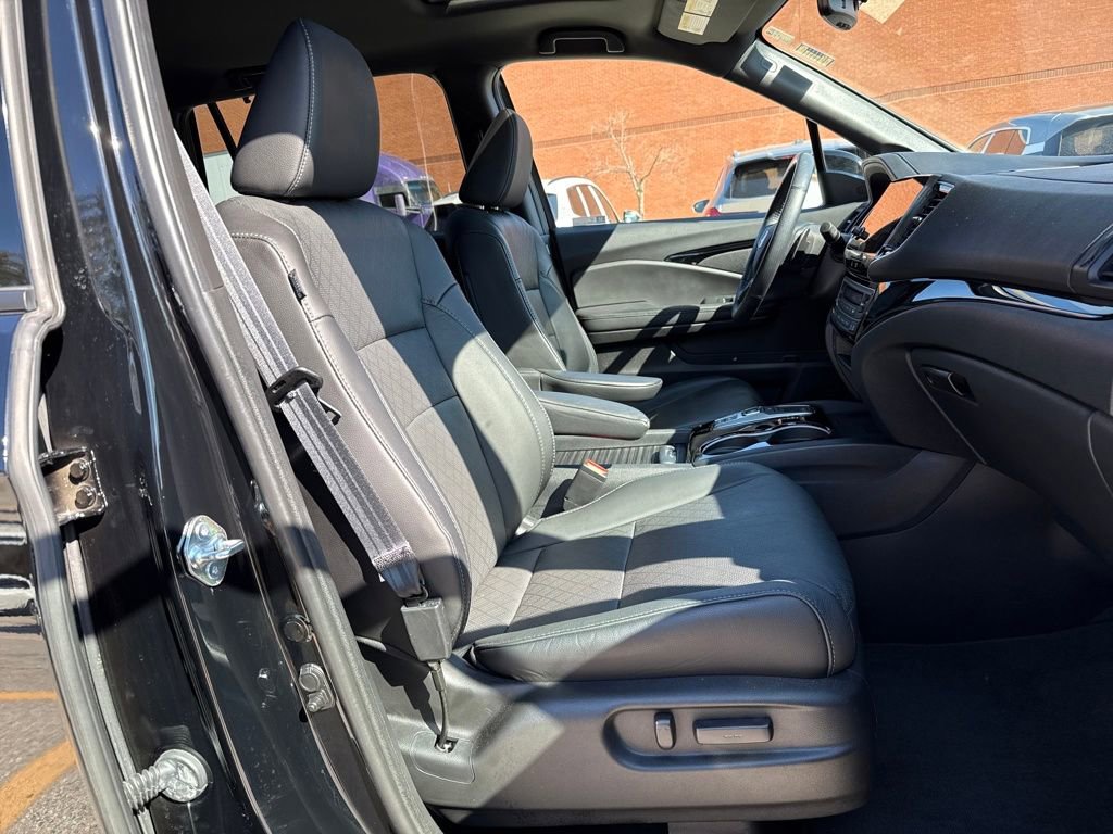 Used 2021 Honda Passport Elite image 28