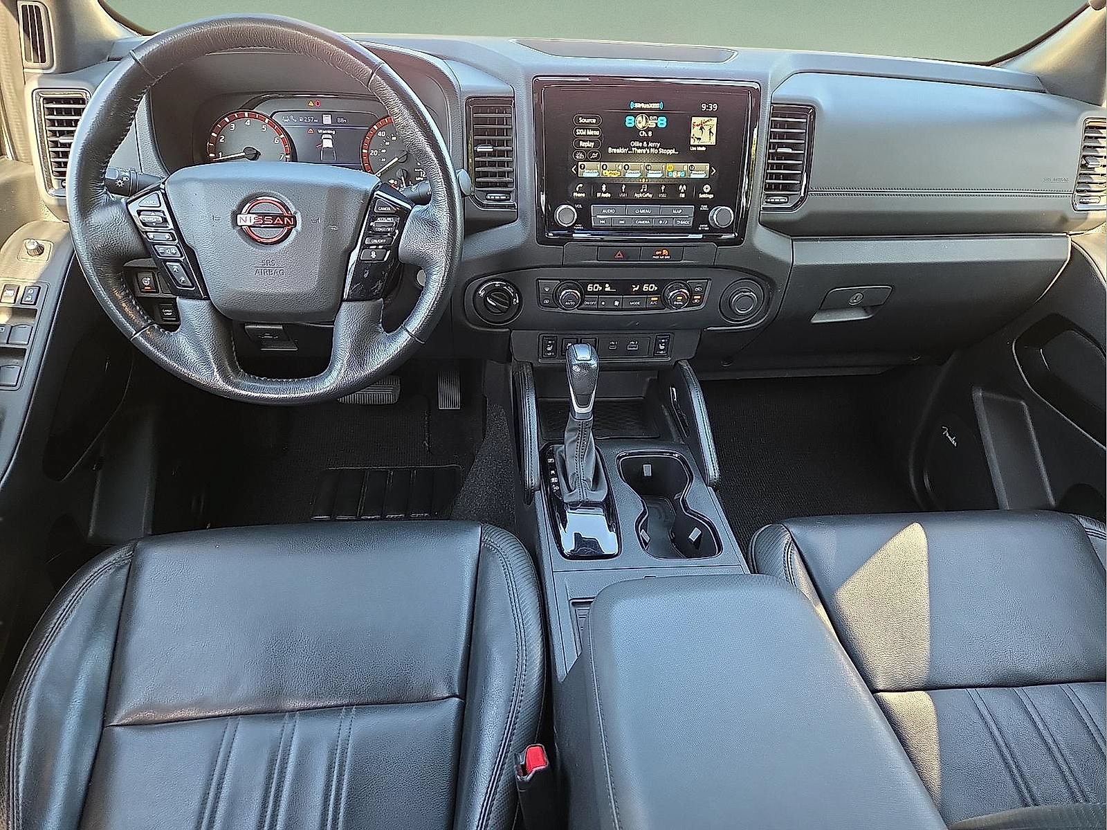 Used 2022 Nissan Frontier PRO-4X w/ Pro-4X Premium Package AWD/4WD image 11