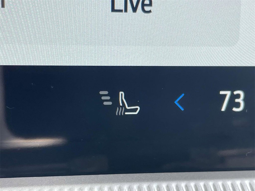 New 2025 Ford Explorer Active image 19