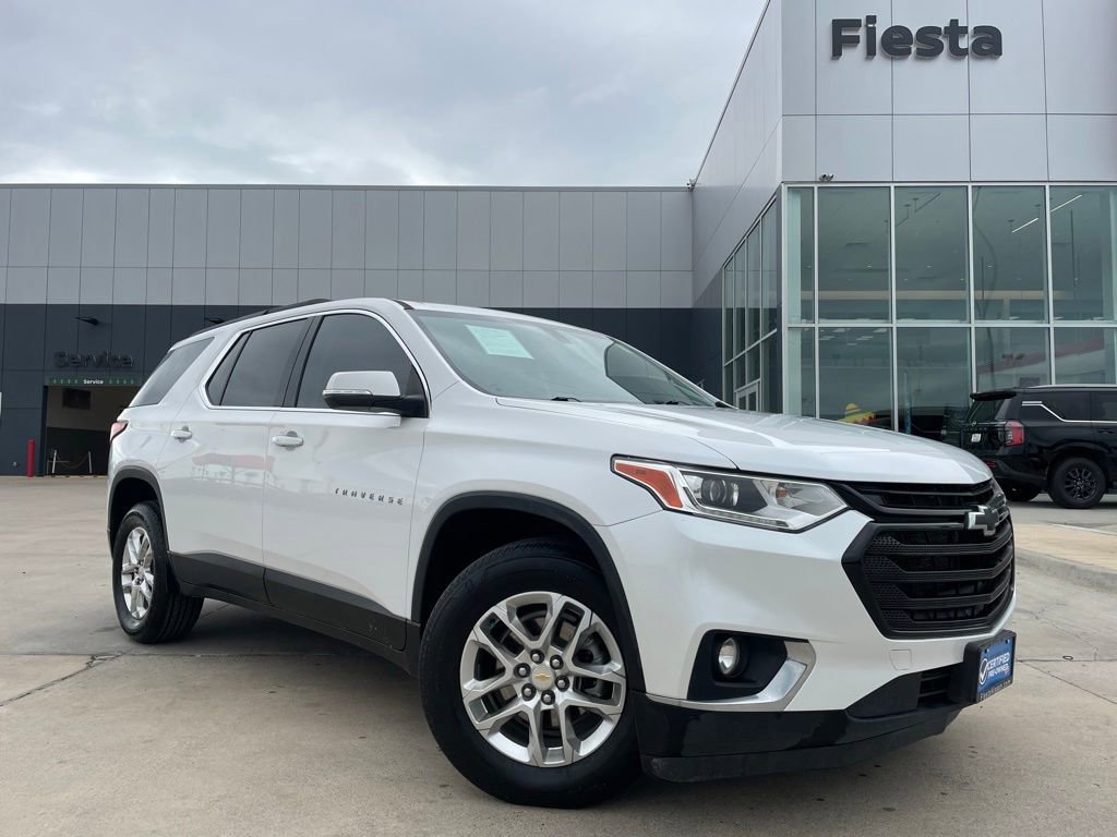 Used 2021 Chevrolet Traverse LT