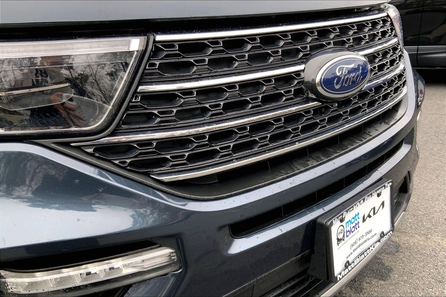 Used 2023 Ford Explorer XLT w/ Equipment Group 202A image 33
