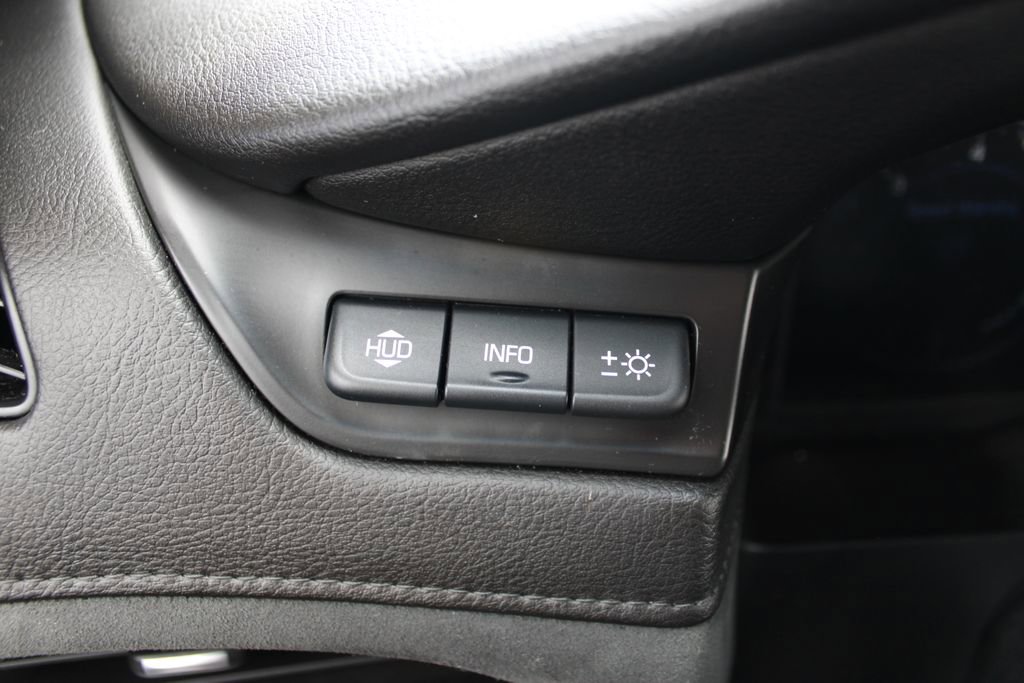 Used 2015 Cadillac Escalade Luxury AWD/4WD image 23