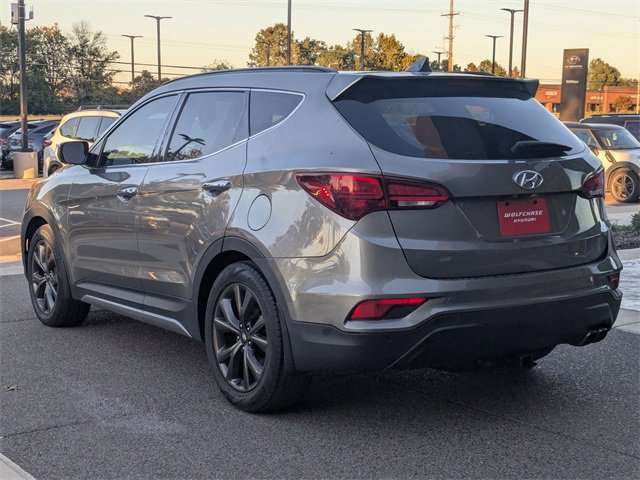 Used 2018 Hyundai Santa Fe Sport image 3