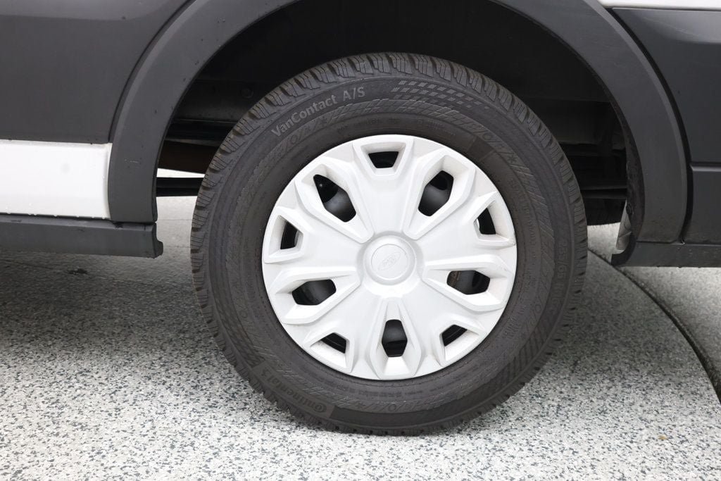 Used 2023 Ford Transit 350 XLT RWD image 6