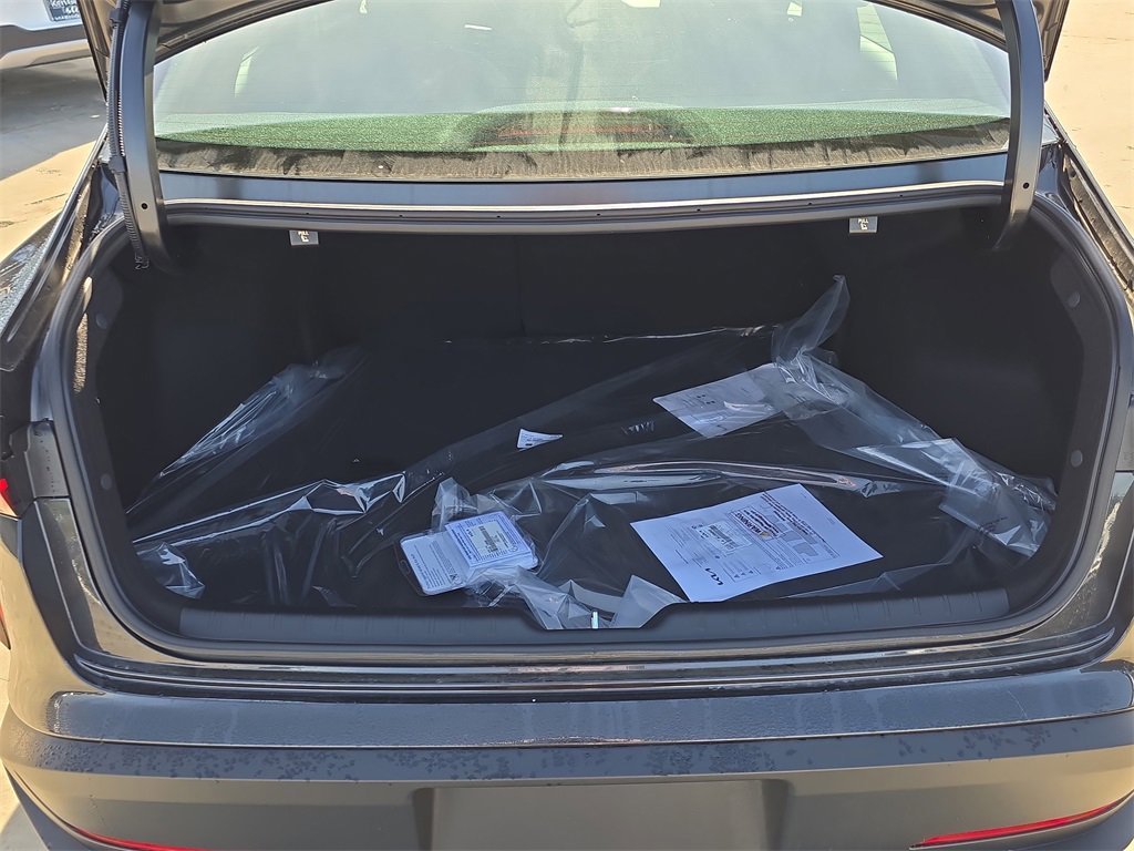 New 2025 Kia K4 EX image 10