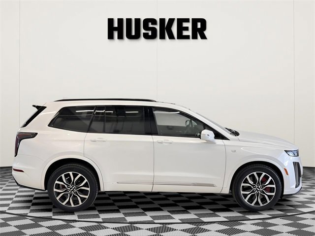 Certified 2022 Cadillac XT6 Sport image 2