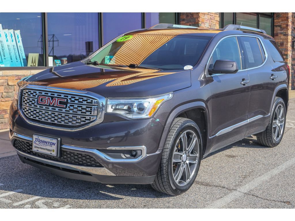 Used 2019 GMC Acadia Denali image 7