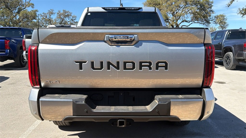 Used 2025 Toyota Tundra Limited w/ Power Package image 7