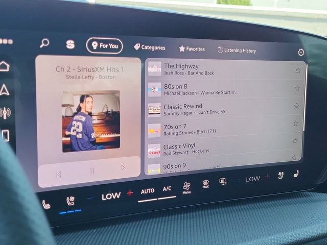 New 2026 Audi SQ5 Prestige AWD/4WD image 25