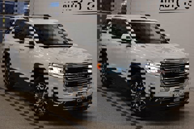 Used 2023 GMC Acadia SLT