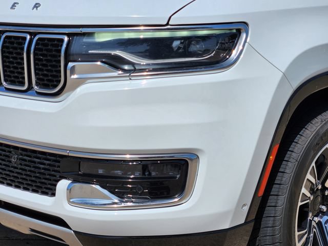 Certified 2024 Jeep Wagoneer L Series II AWD/4WD image 8