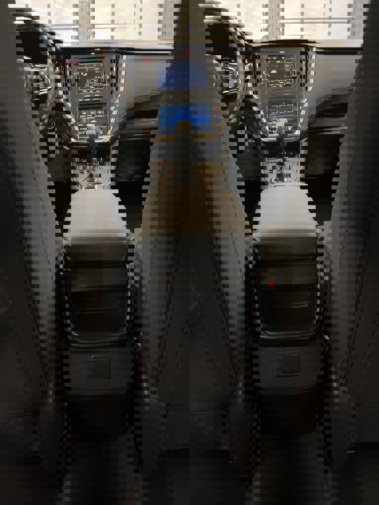 Certified 2025 Subaru Legacy image 29