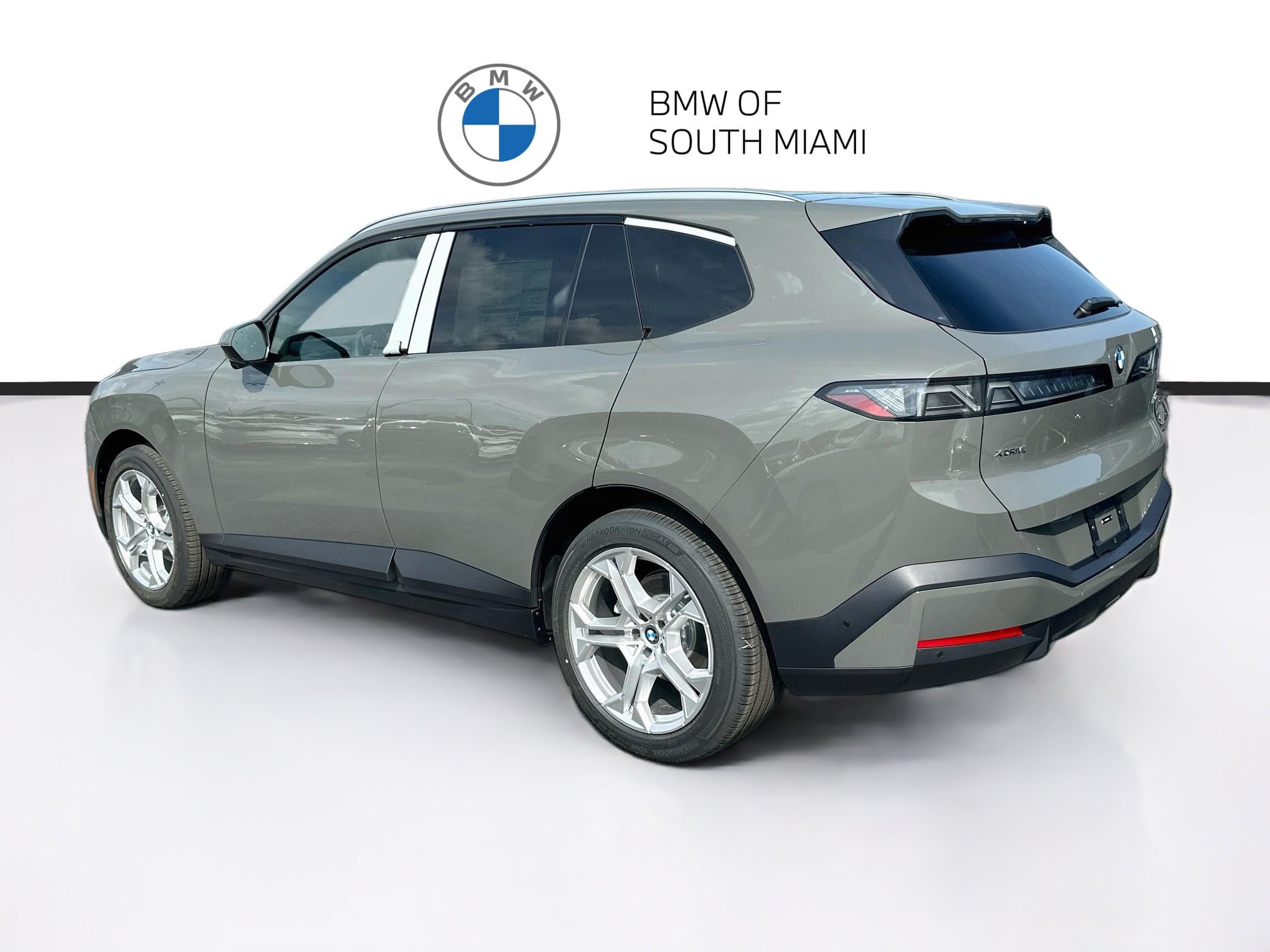 New 2027 BMW X5 xDrive40i w/ Parking Assistance Package AWD/4WD image 4