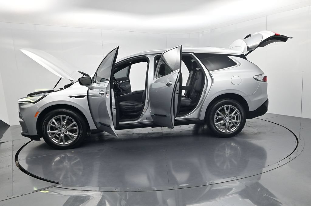 Used 2022 Buick Enclave Premium FWD image 60