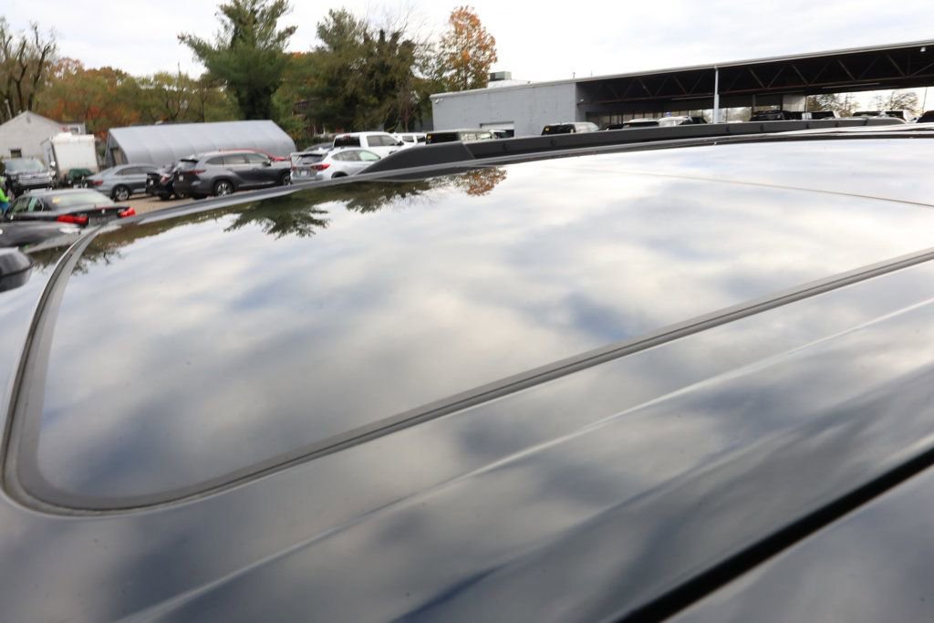 Used 2024 Lincoln Navigator Black Label image 10