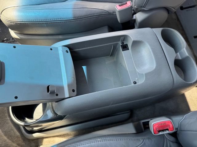 Used 2005 Toyota Sienna XLE Limited w/ XLE Limited Pkg 2 FWD image 21