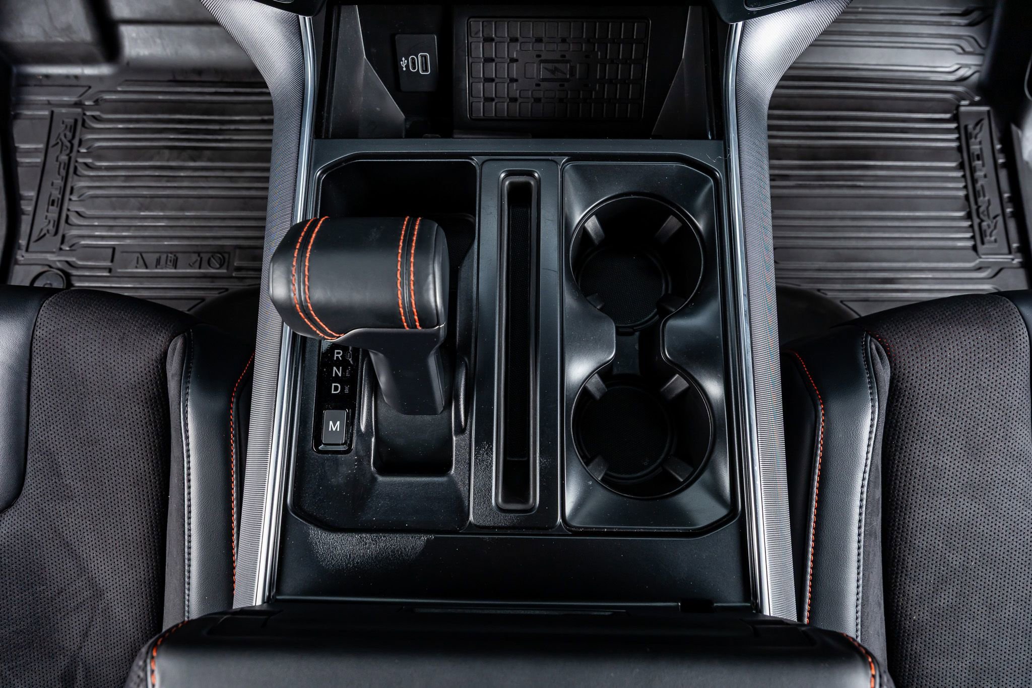 Used 2025 Ford F150 Raptor w/ Equipment Group 803A Raptor R image 28