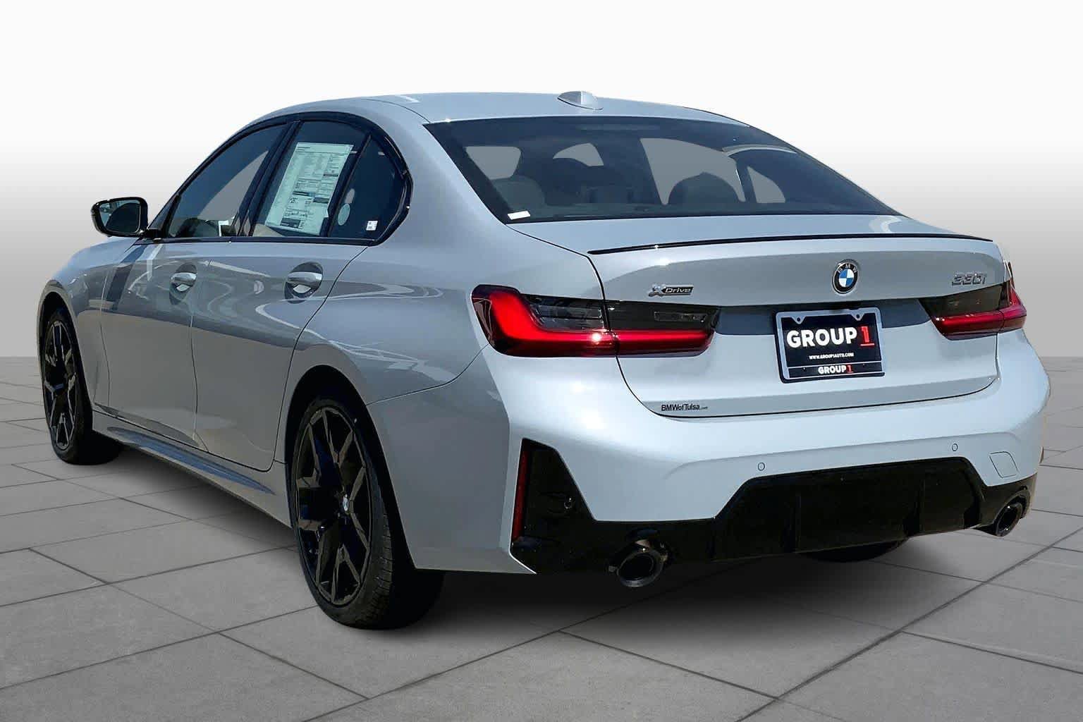 New 2026 BMW 330i xDrive Sedan w/ M Sport Package AWD/4WD image 11