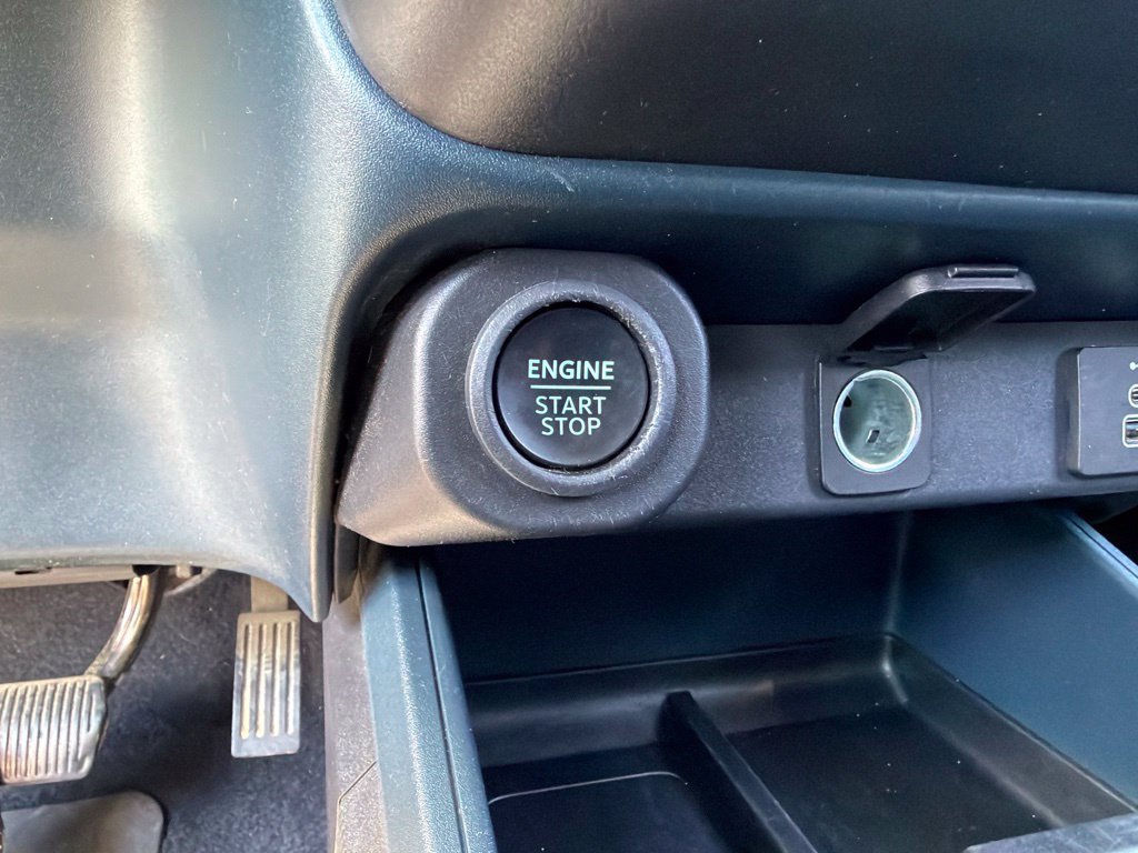 Used 2025 Ford Maverick Lobo AWD/4WD image 17