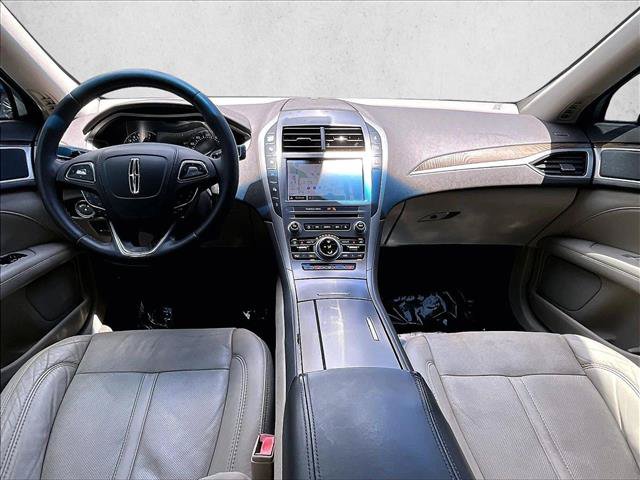 Used 2017 Lincoln MKZ Reserve w/ Climate Package FWD image 16