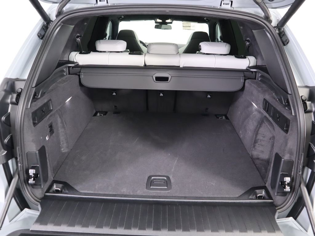 New 2026 BMW X5 M Competition w/ Executive Package image 29