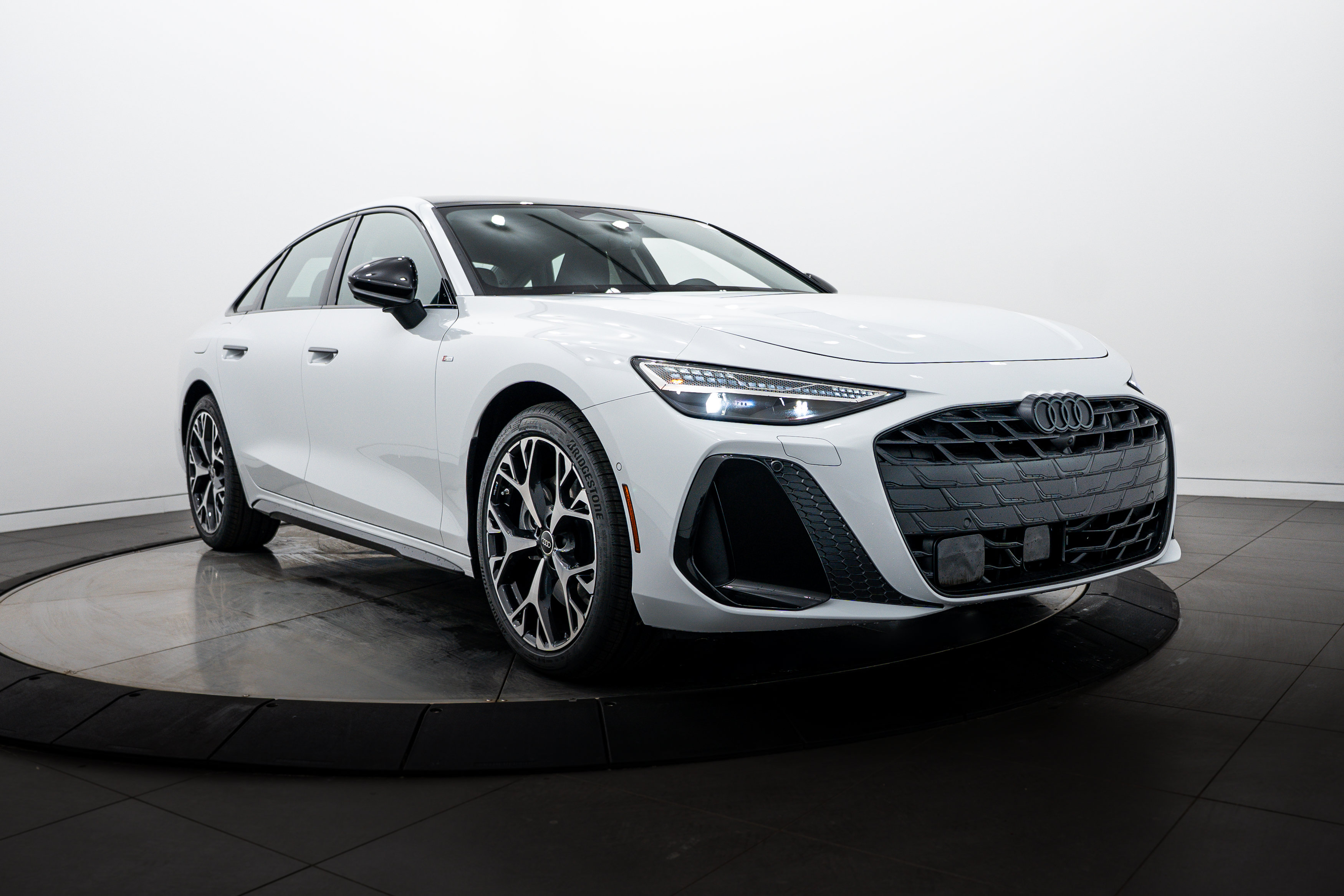 New 2026 Audi A6 Premium Plus AWD/4WD image 2