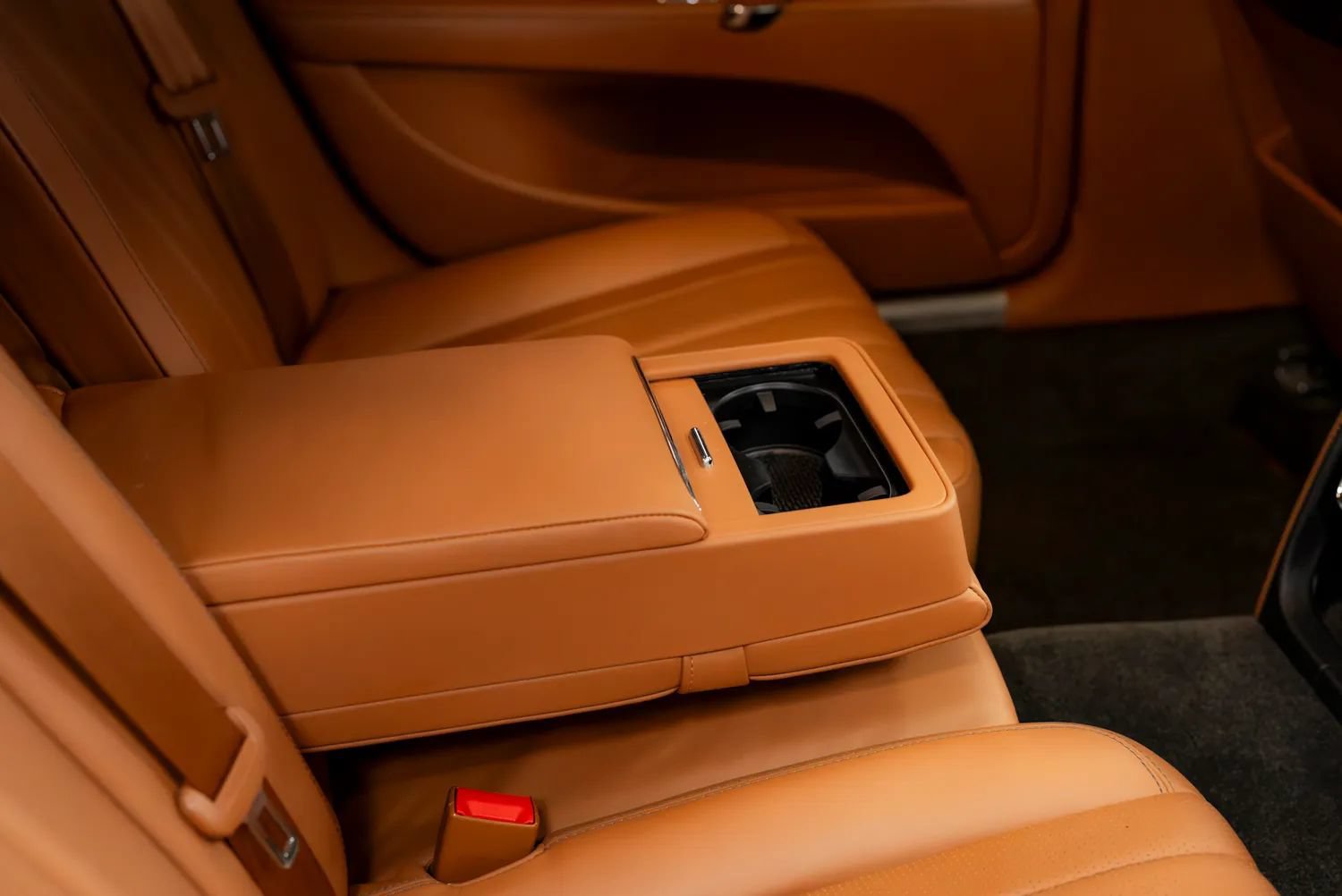 Used 2014 Bentley Flying Spur W12 AWD/4WD image 41
