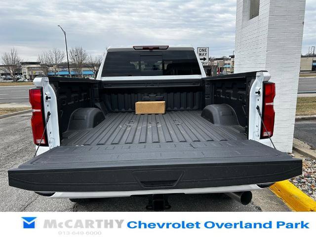 New 2026 Chevrolet Silverado 3500 LT w/ Z71 Chrome Sport Edition image 4