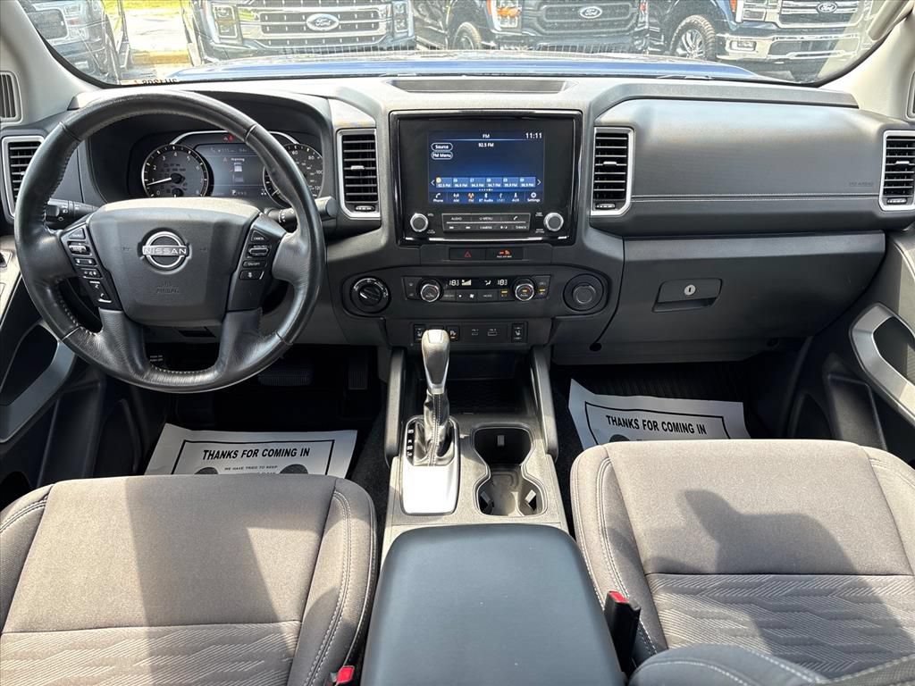 Used 2022 Nissan Frontier SV AWD/4WD image 19