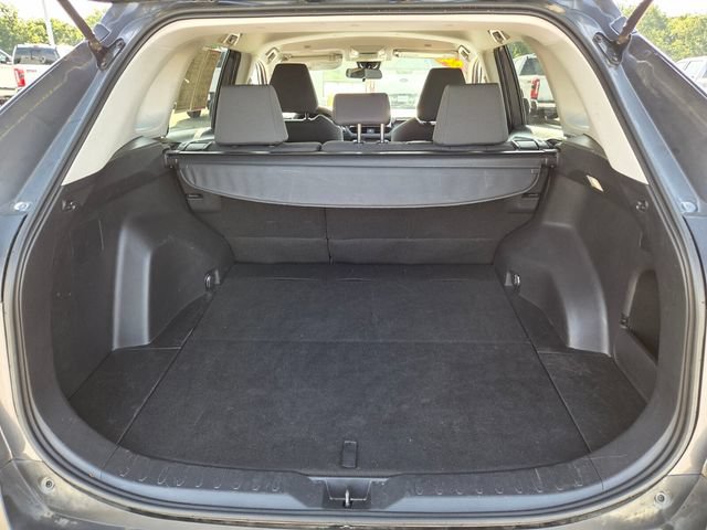 Used 2024 Toyota RAV4 XLE AWD/4WD image 12