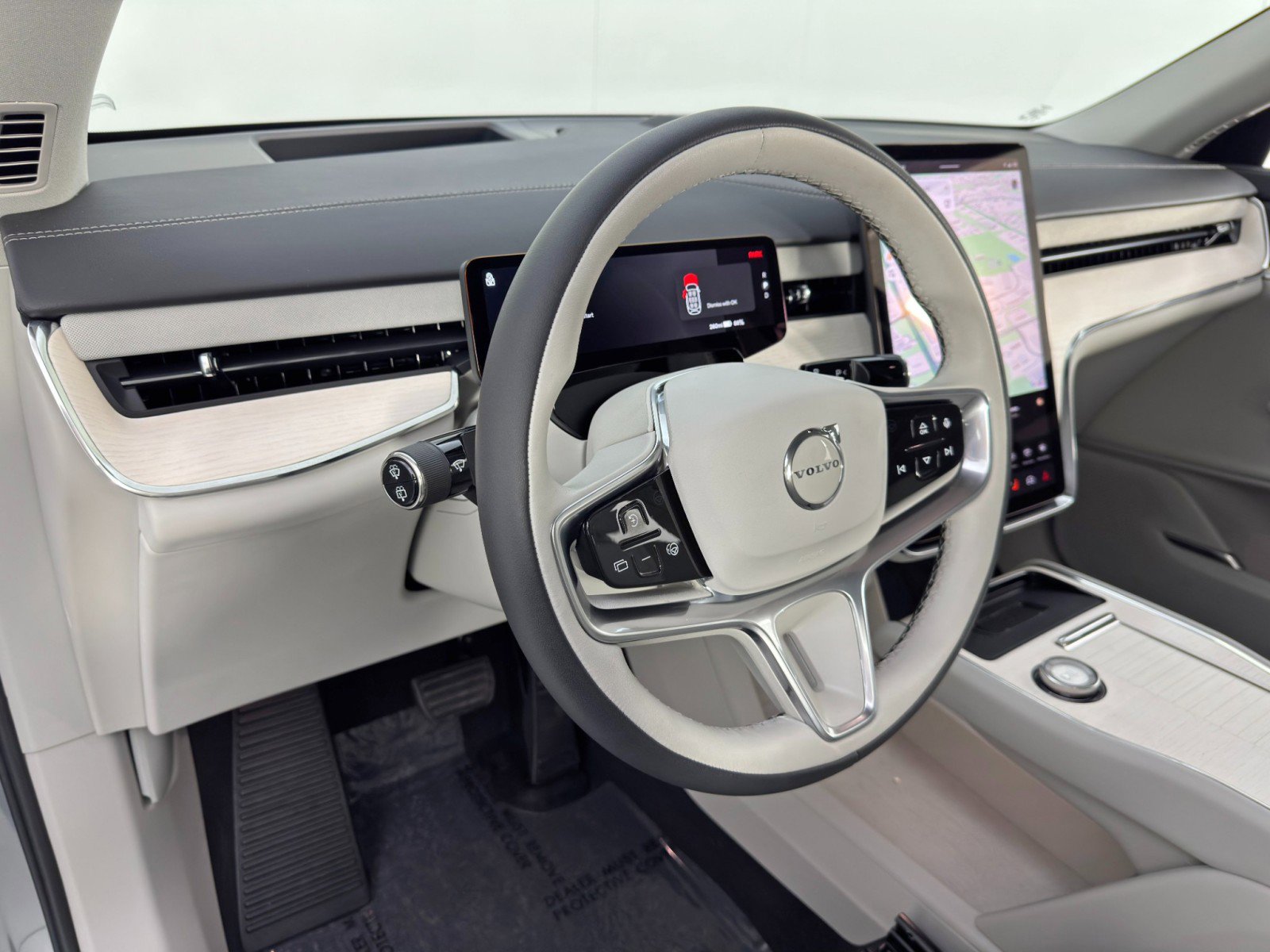 Used 2025 Volvo EX90 Ultra image 14